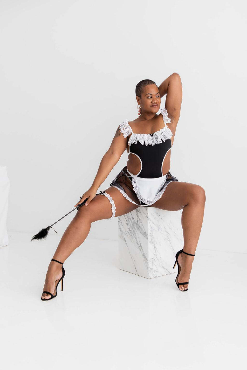 Amy Maid Lace Lingerie Costume-costume-Naked Curve