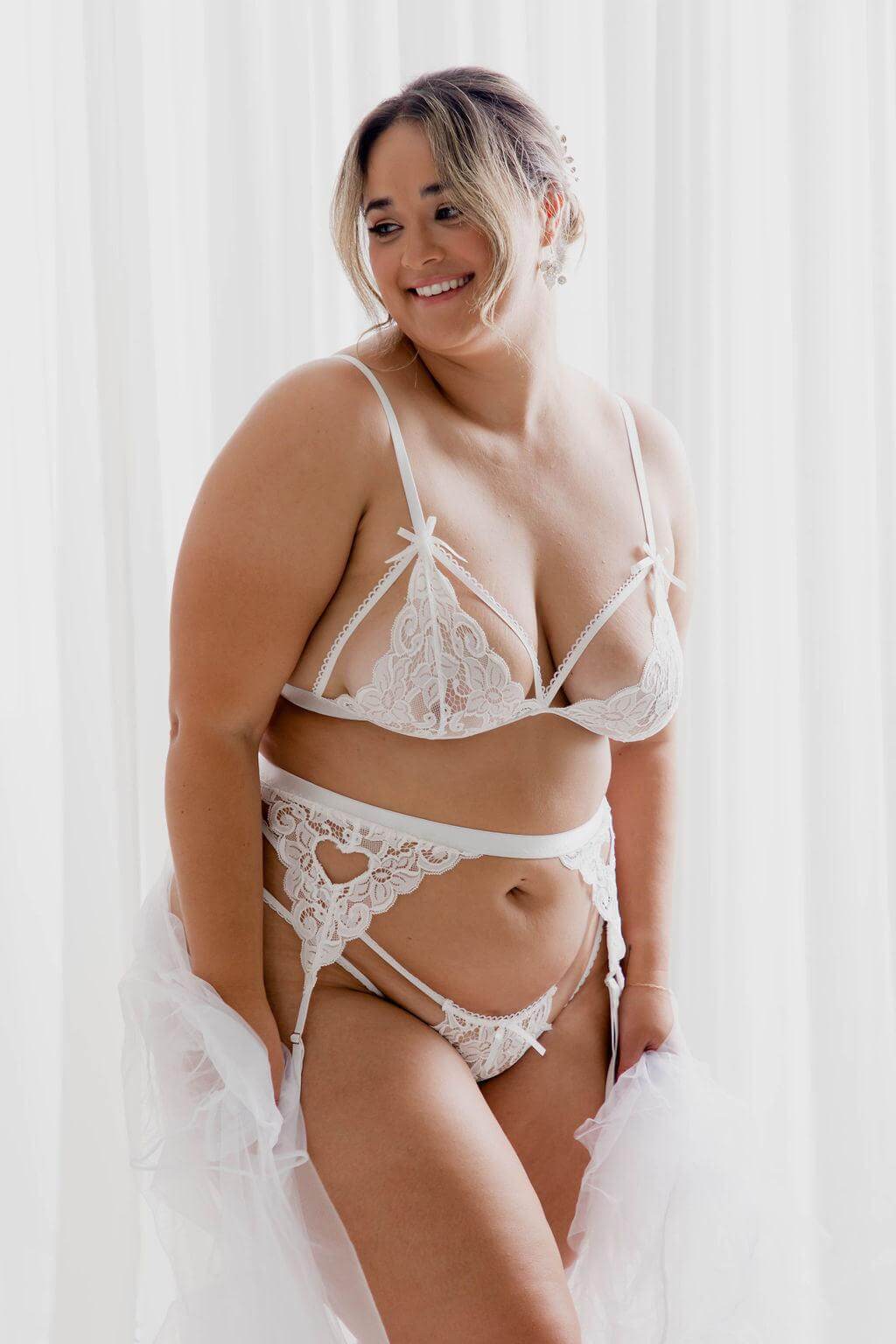 Camellia White Set - Lingerie Sets - Naked Curve