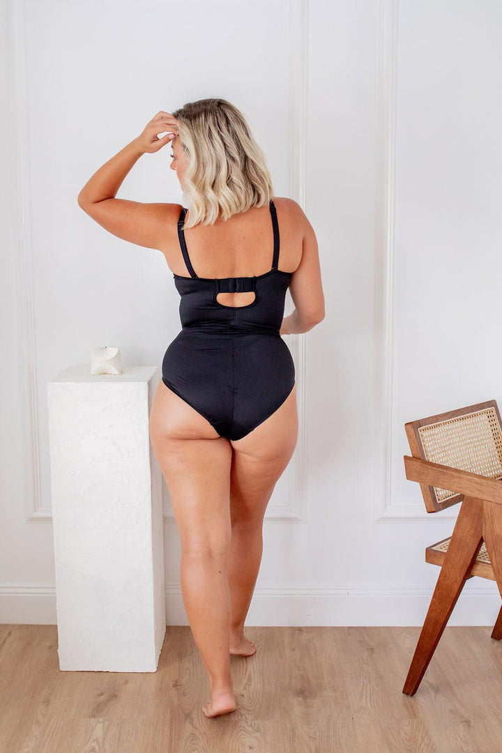 Essential Multi - Way Shaper Black - Bodysuit - Naked Curve