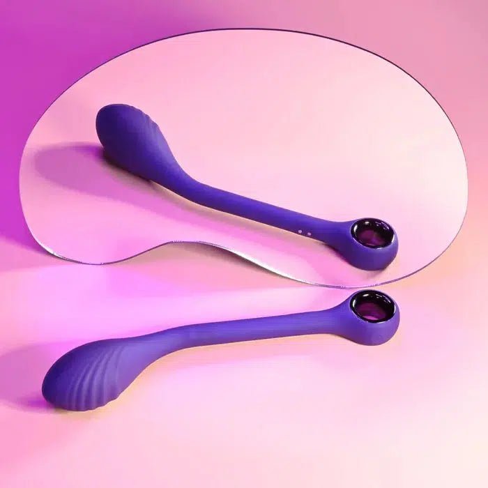 Playboy Pleasure SPOT ON - G - Spot Vibrator - vibrator - Naked Curve