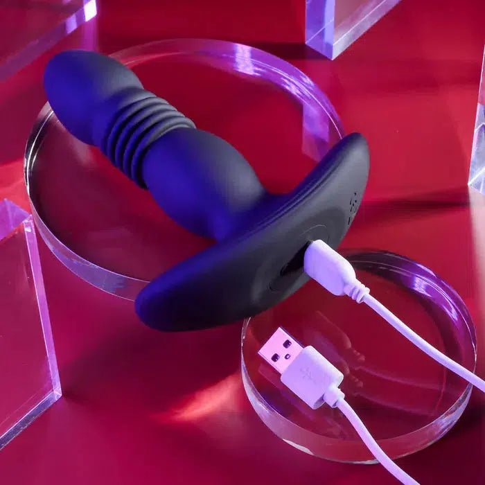 Playboy Pleasure TRUST THE THRUST plug - vibrator - Naked Curve