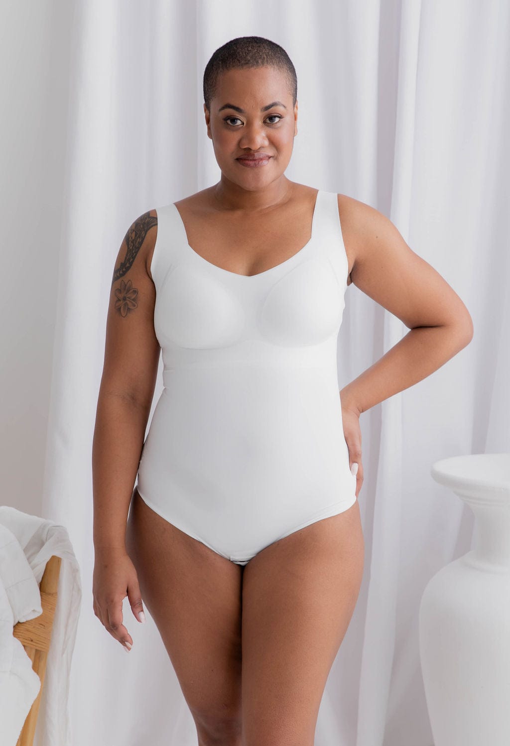 Naked Curve Bodysuit Seamless V Neck Bodysuit White